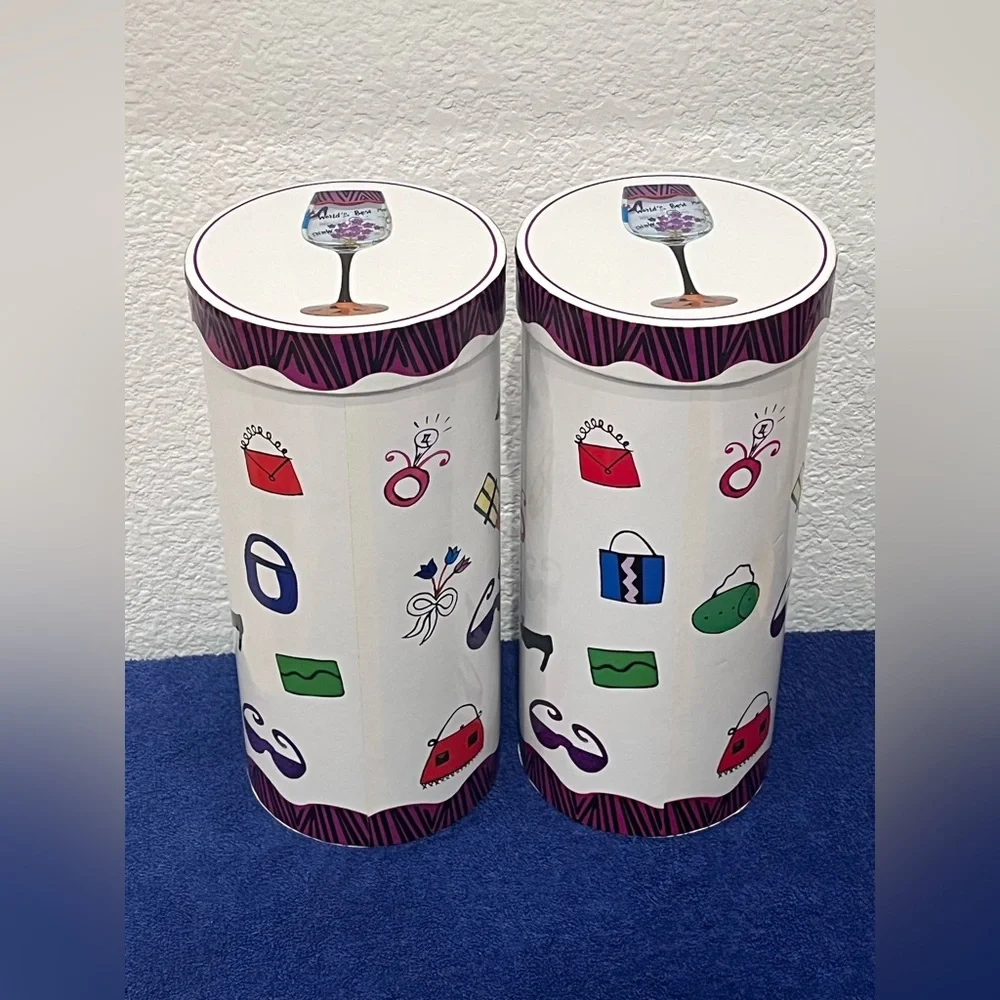 NOB World’s Best Mom Handpainted‎ Wine Glass.
